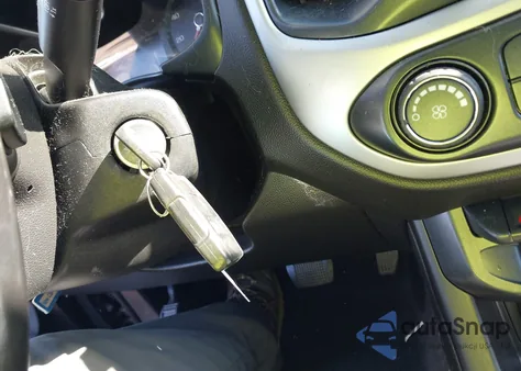 2018 Chevrolet Colorado Lt z USA, uszkodzony, nr VIN 1GCGTCEN4J1302897